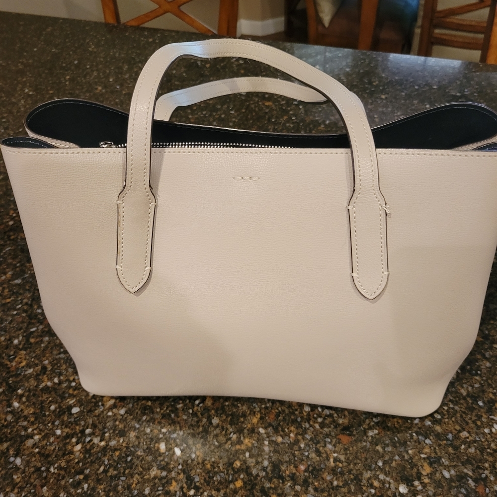 Coach Tote with Wallet - Picture 2 of 11